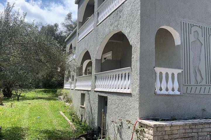 Διαμερίσματα διακοπών για 2 άτομα, με κήπο στον Ύψο