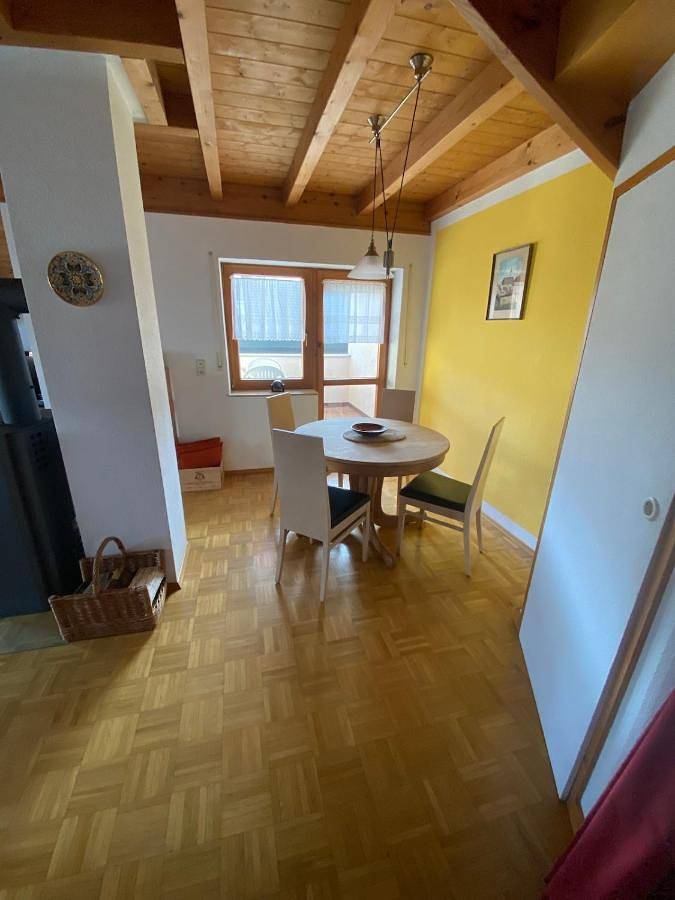 Ferienwohnung für 4 Personen, mit Balkon und Terrasse sowie Garten und Ausblick in Wolfegg - 4