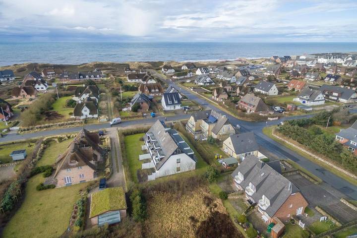 Ganze Wohnung, Strandnahe, moderne 2-Zimmer Ferienwohnung auf ca. 45 m², für bis zu 4 Personen in Nordfriesische Inseln (Schleswig-Holstein) (Schleswig-Holstein), Wenningstedt