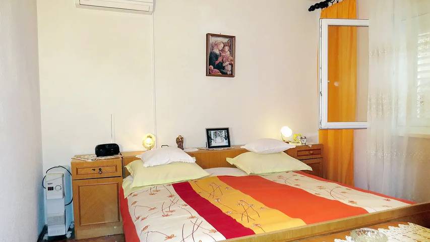 Ferienwohnung für 4 Personen, mit Terrasse in Baska Voda - 4