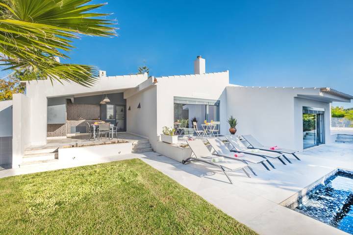 Villa San Marino in Alvor, Faro Distrikt
