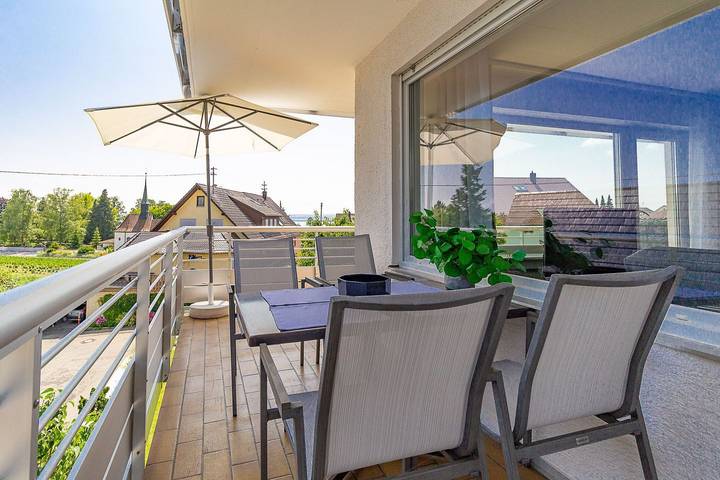 Ferienwohnung für 6 Personen, mit Balkon und Seeblick in Meersburg, Obersee (Bodensee)