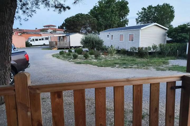 Camping pour 8 personnes, avec Terrasse à Canet-en-Roussillon - 2