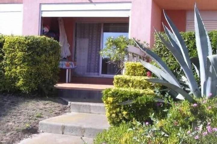 Appartement de vacances pour 4 personnes, avec Terrasse ainsi que Jardin et Piscine à Fleury