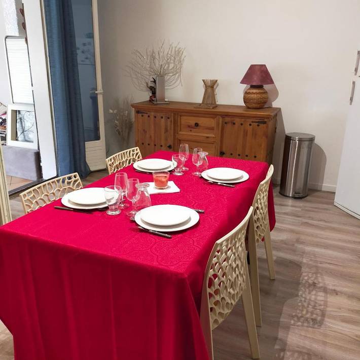 Gîte pour 5 personnes, avec jardin à Cers - 4