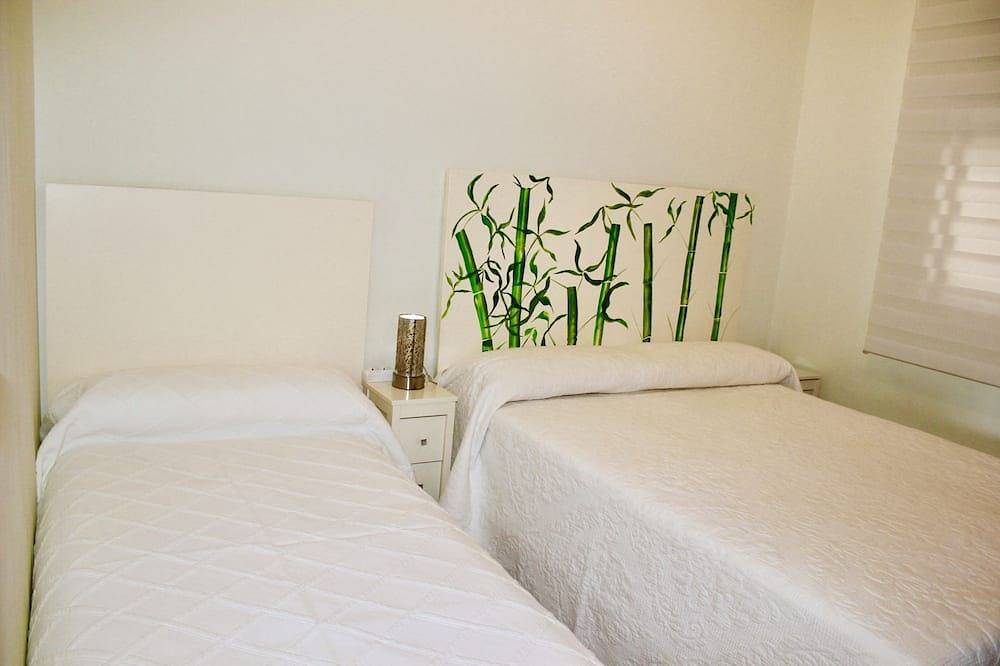 Entire apartment, Charming apartment in Salobreña 5 minutes walk from the beach in Salobreña, Costa Tropical