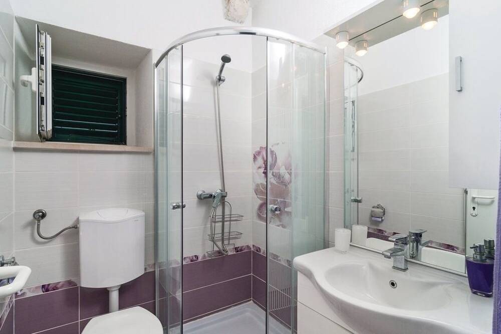 Haus mit Pool für Familien Skrip, Brac (K-15100) in Škrip, Brac