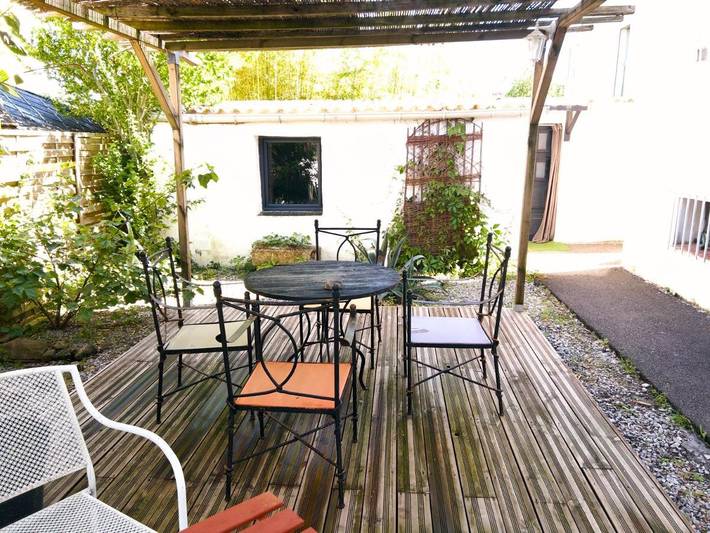 Appartement de vacances pour 2 personnes, avec jardin ainsi que piscine et vue