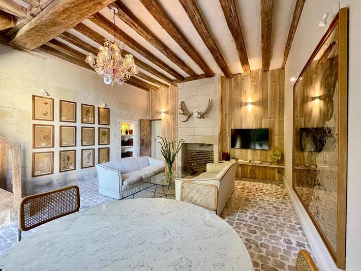 Gîte pour 4 personnes, avec vue ainsi que jardin et terrasse à Fondettes