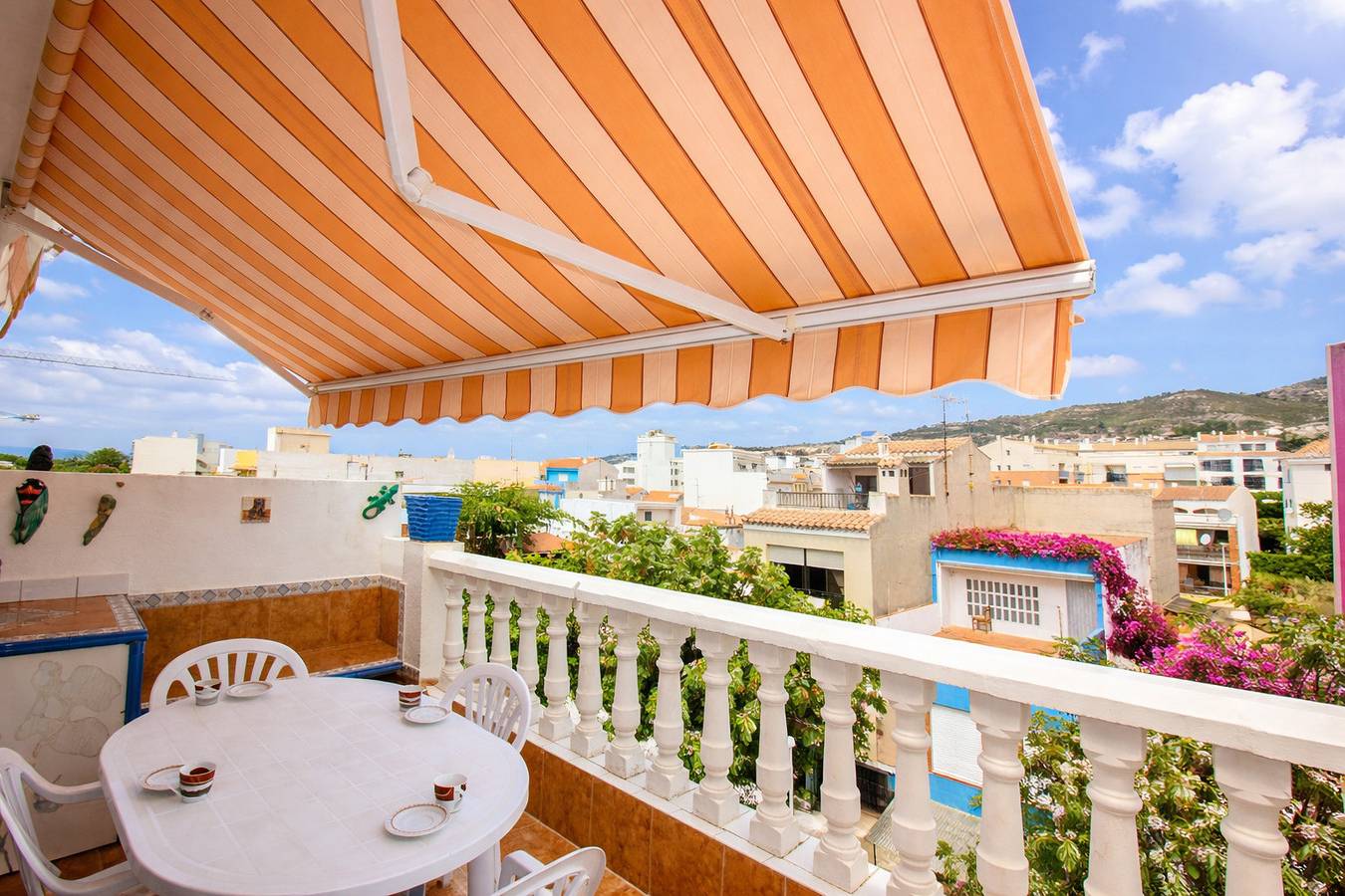 Entire apartment, Holiday apartment for 4 people with terrace in Alcossebre, Alcalà de Xivert