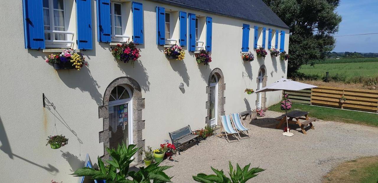 Double Room in Saint-Pabu, Région de Brest