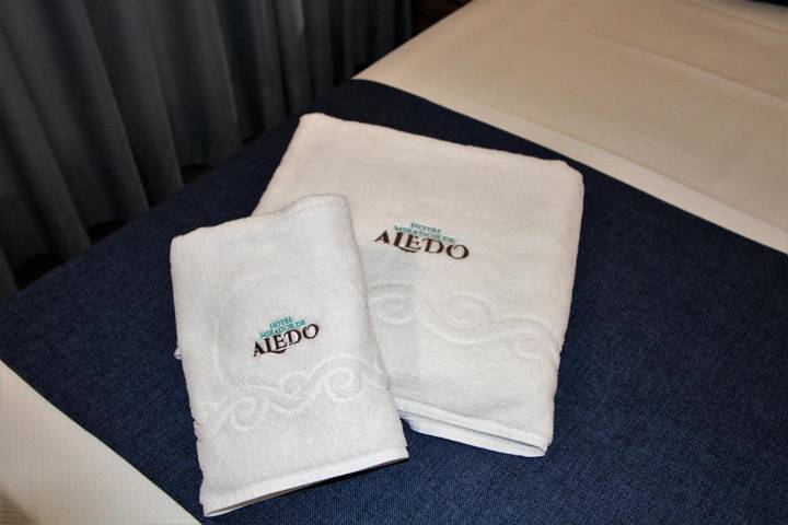 Hôtel pour 2 personnes, avec jardin et vue ainsi que piscine et sauna, animaux acceptés à Aledo - 2