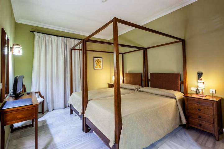 Hôtel pour 2 personnes, avec terrasse, animaux acceptés à Osuna - 4