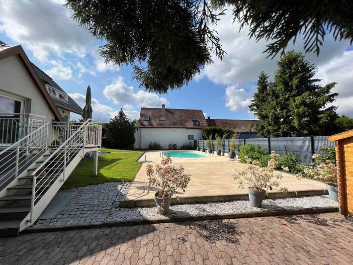 Location de vacances pour 10 personnes, avec terrasse ainsi que sauna et piscine à Schweighouse-sur-Moder