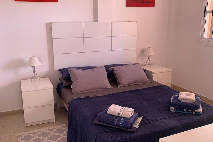 Ganze Wohnung, Apartment mit 2 Schlafzimmern im begehrten Esmeralda-Komplex Caleta de in Caleta de Fuste, Antigua