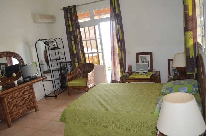 Gîte pour 2 personnes, avec terrasse et piscine à Deshaies - 2