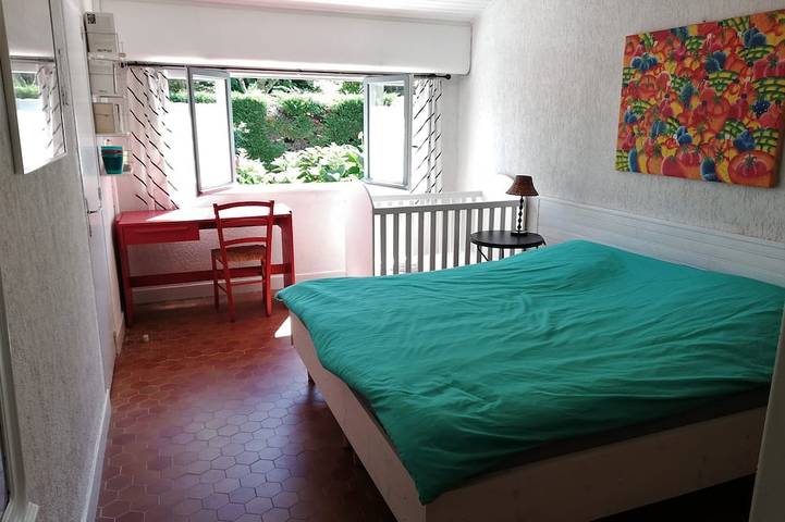 Location de vacances pour 8 personnes, avec jardin à Gastes - 2