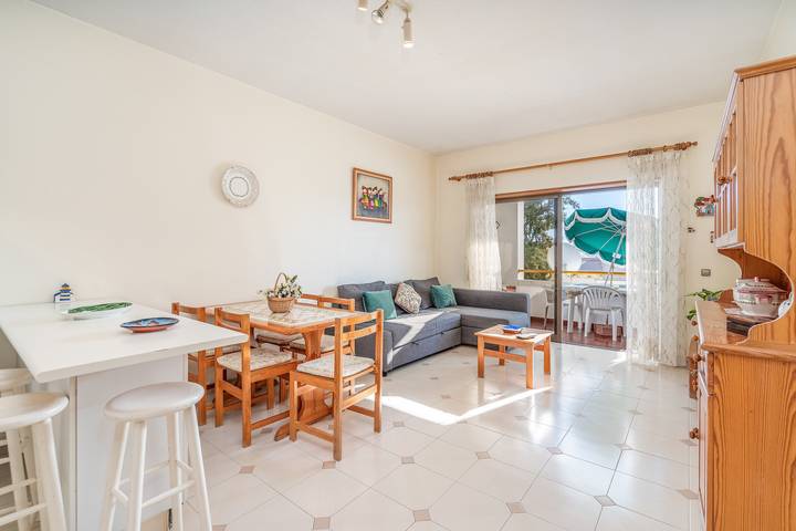 Gîte pour 4 personnes, avec jardin ainsi que bassin pour enfant et balcon à Porches - 4