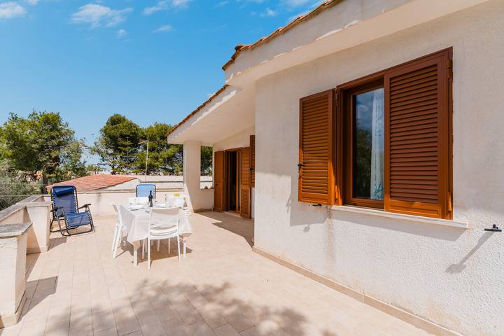 Gîte pour 5 personnes, avec terrasse à Sant'Isidoro - 2