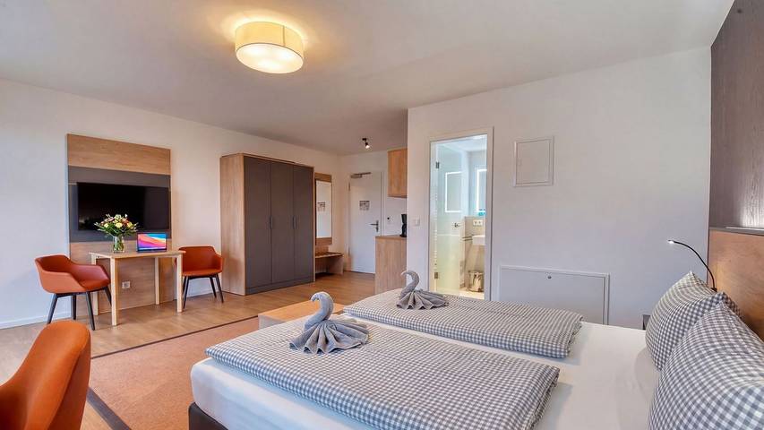 Ferienwohnung für 2 Personen, mit Balkon und Garten in Wreechen