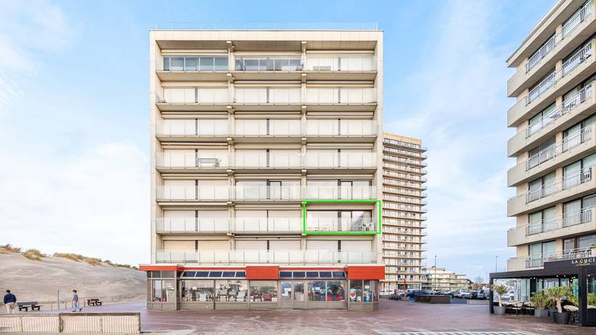 Location de vacances pour 5 personnes, avec balcon dans Oostduinkerke