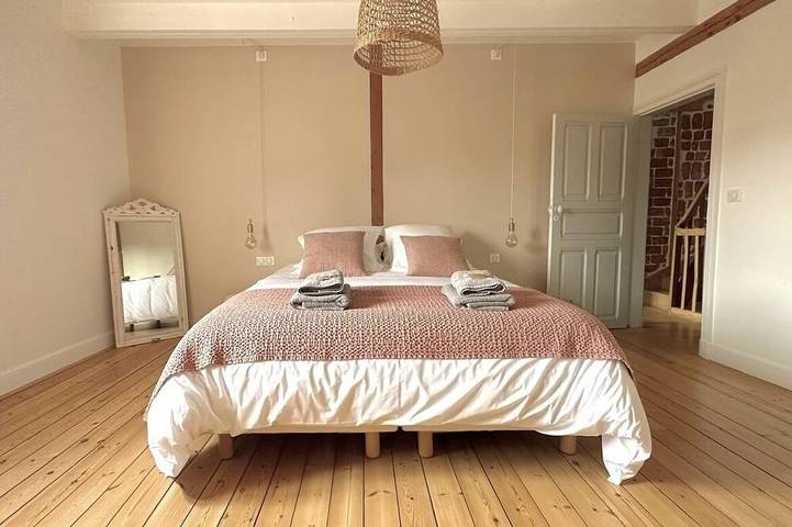 Location de vacances pour 12 personnes, avec jardin et terrasse à Beuvron-en-Auge - 4