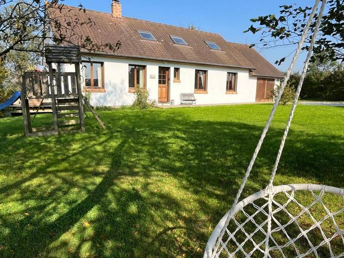 Location de vacances pour 10 personnes, avec Jacuzzi et Terrasse ainsi que Jardin et Vue dans Nabringhen