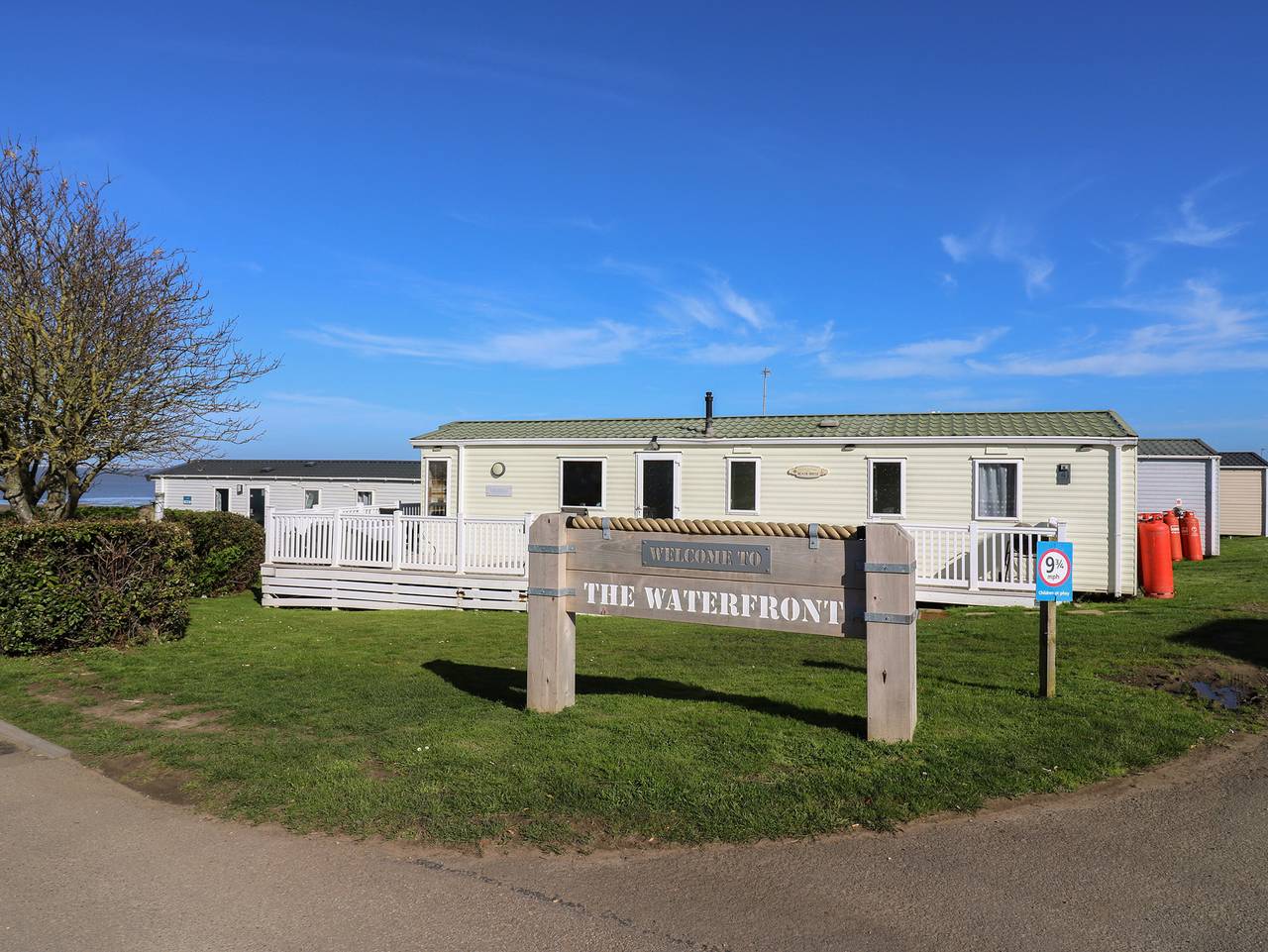 Ocean Breeze Escape in Allhallows, Medway