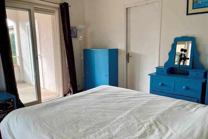 Location de vacances pour 9 personnes, avec jardin, animaux acceptés dans Plage de la Madrague - 2