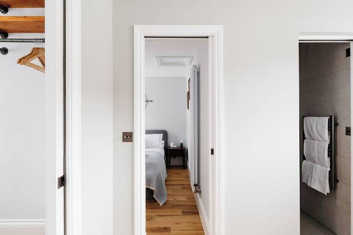 Jestico's, stylish 5 starlux, Very Centrally located, Historical  1 Foc Parking in Kent