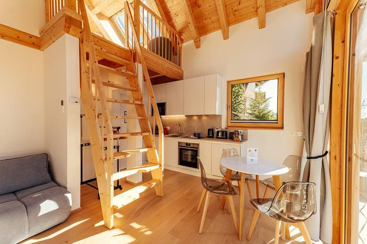 Chalet für 2 Personen, mit Terrasse und Sauna in der Steiermark