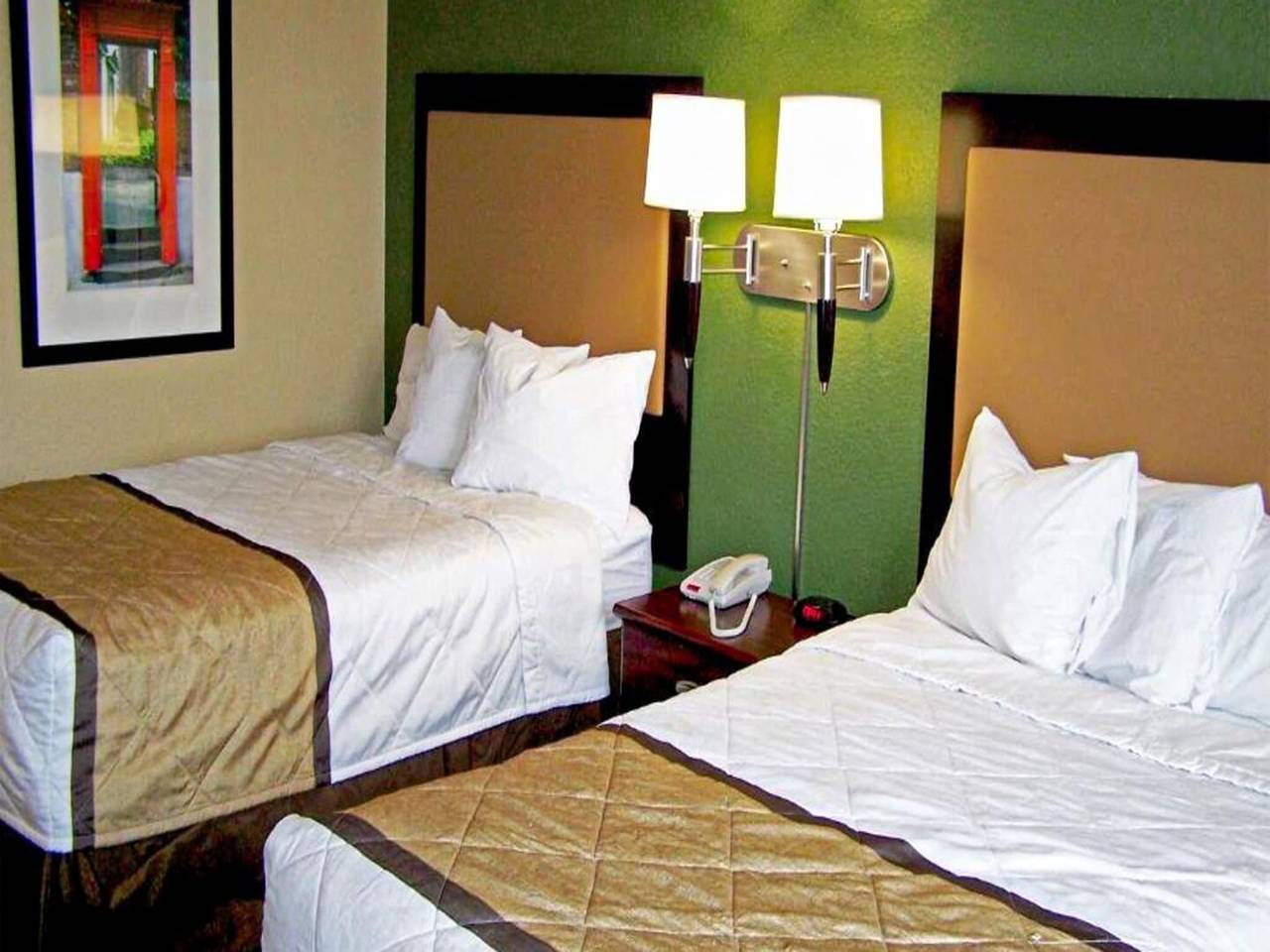 Apartamento entero, 2 Camas Matrimoniales | Mobil Access Bañera Nsmk Cocina in Huntsville, Condado de Madison (AL)