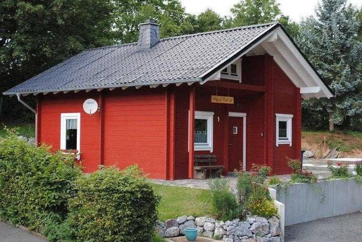Ferienhaus für 6 Personen, mit Terrasse und Garten am Edersee
