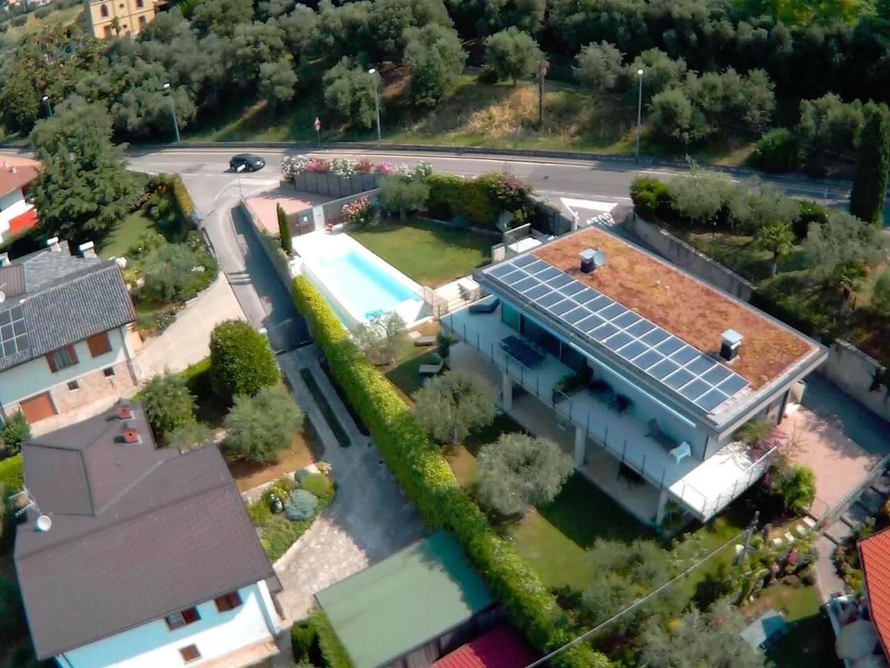 Ferienvilla 'Madabà' mit Blick aufs Wasser in Bardolino, Gardasee-Berge