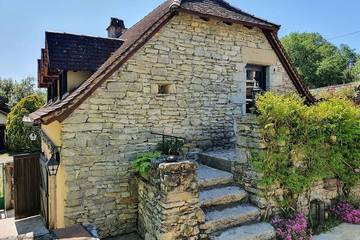 Location de vacances pour 4 personnes, avec piscine, animaux acceptés à Saint-Chels