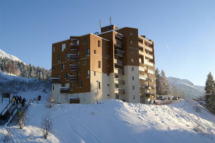 Vacation rental for 7 people, with balcony in French Alps
