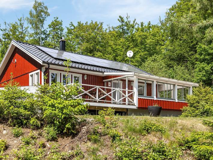 Ferienhaus für 6 Personen, mit Garten und Sauna sowie Terrasse und Seeblick - 1