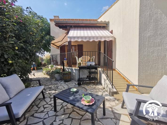 Gîte pour 8 personnes, avec jardin à Villeneuve-lès-Béziers - 2