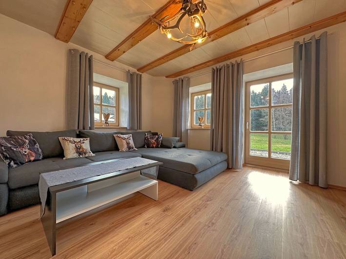 Ferienwohnung für 6 Personen, mit Terrasse und Garten, kinderfreundlich in Viechtach - 2