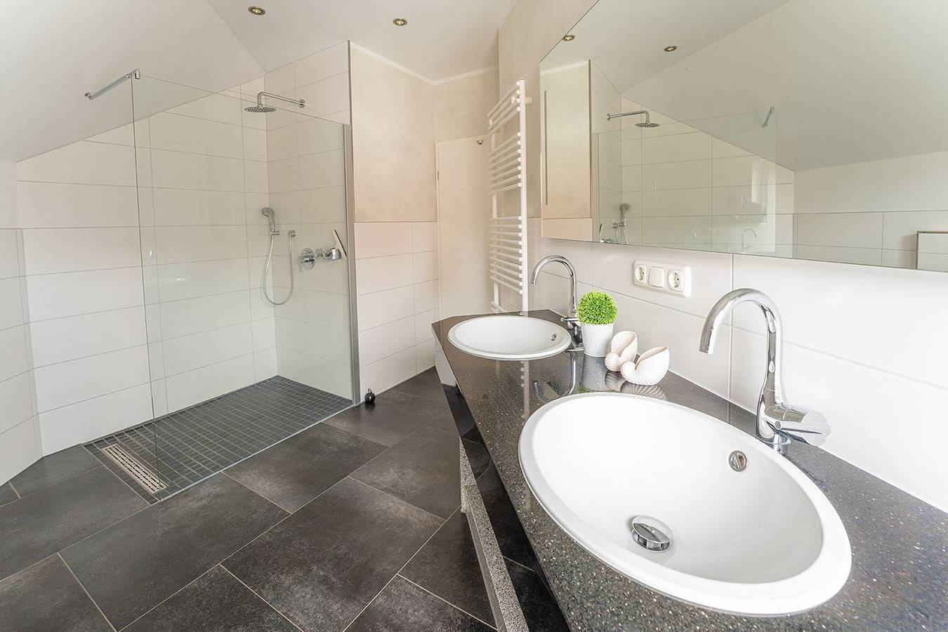 Herzlich Willkommen im Haus Rieke, Bordumer Str. 13a, 105qm in Varel, Metropolregion Bremen-Oldenburg