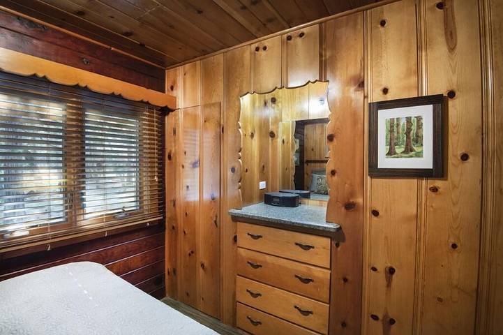 Log cabin for 8 people, with terrace in Yosemite National Park