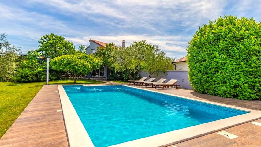 Villa für 5 Personen, mit Garten und Terrasse in Fazana