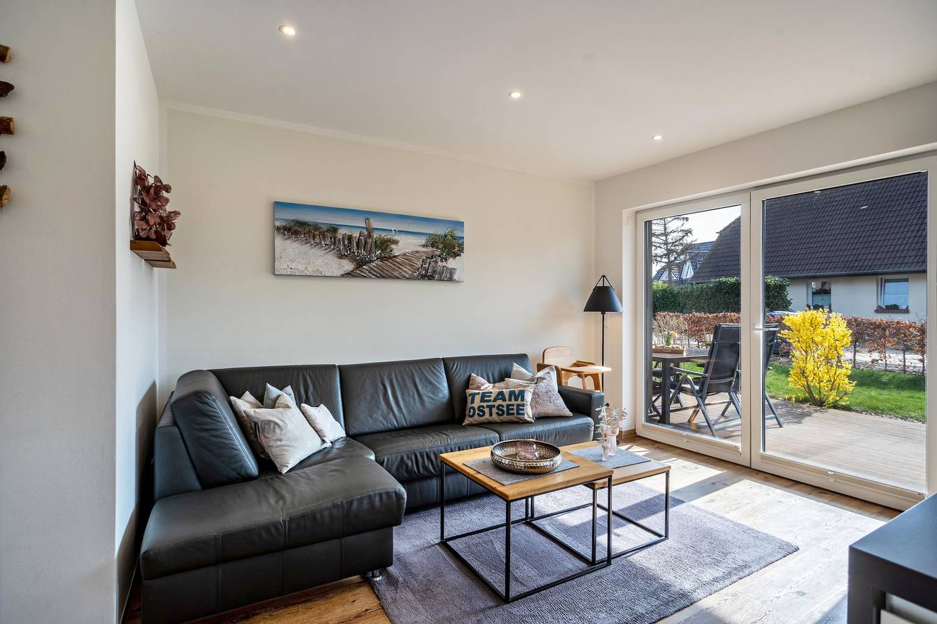 Ganze Wohnung, Ferienwohnung 'Strandperle' mit privater Terrasse in unmittelbarer Strandnähe in Ostseebad Zingst, Zingst