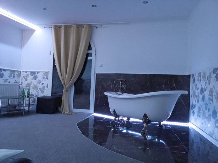 Wynajem wakacyjny dla 2 osób, z taras, zwierzęta dozwolone w Kielce