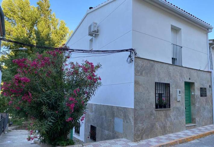 Casa rural para 13 personas, con terraza además de vistas y jardín en Las Villas - 3