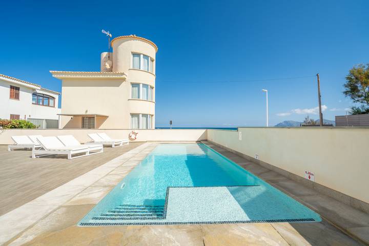 Villa pour 12 personnes, avec piscine ainsi que balcon et jacuzzi à Son Serra de Marina - 2