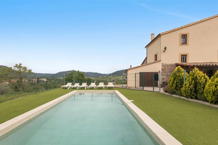 Chalet para 18 personas, con jardín en Bages - 2