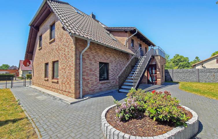 Bauernhof für 4 Personen, mit Terrasse an der Müritz