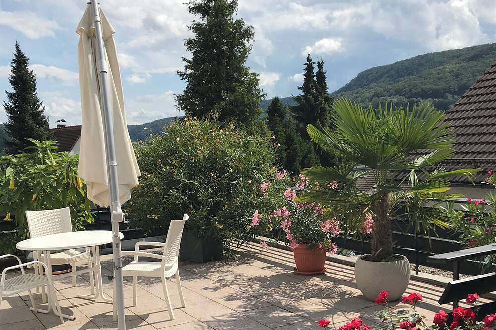 Ganze Wohnung, Ferienwohnung mit Terrasse in der Nähe von Nürnberg in Happurg, Frankenalb