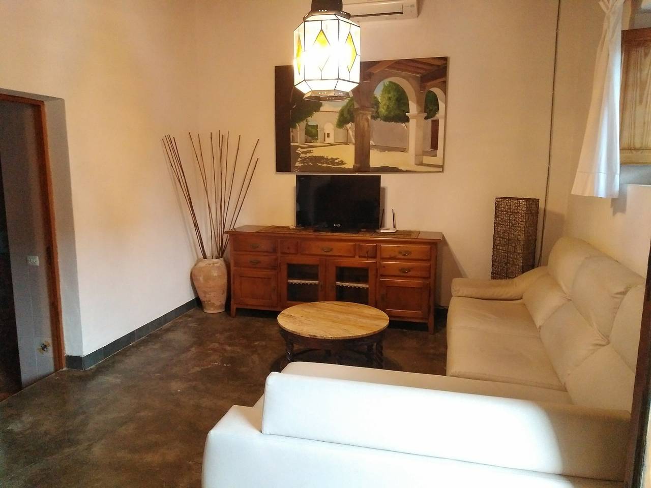 Casa rural típica junto a la playa con piscina desde marzo de 2026 in Port de Sant Miquel, San Juan Bautista